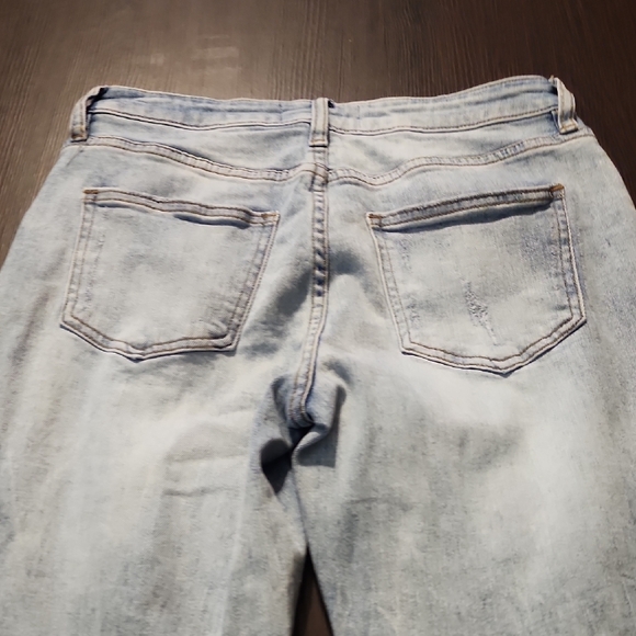 Fashion Nova Light Blue Straight Leg Jeans - Picture 11 of 12